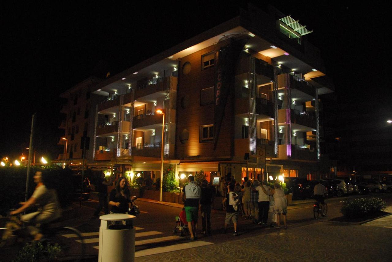 Hotel Record Riccione Esterno foto